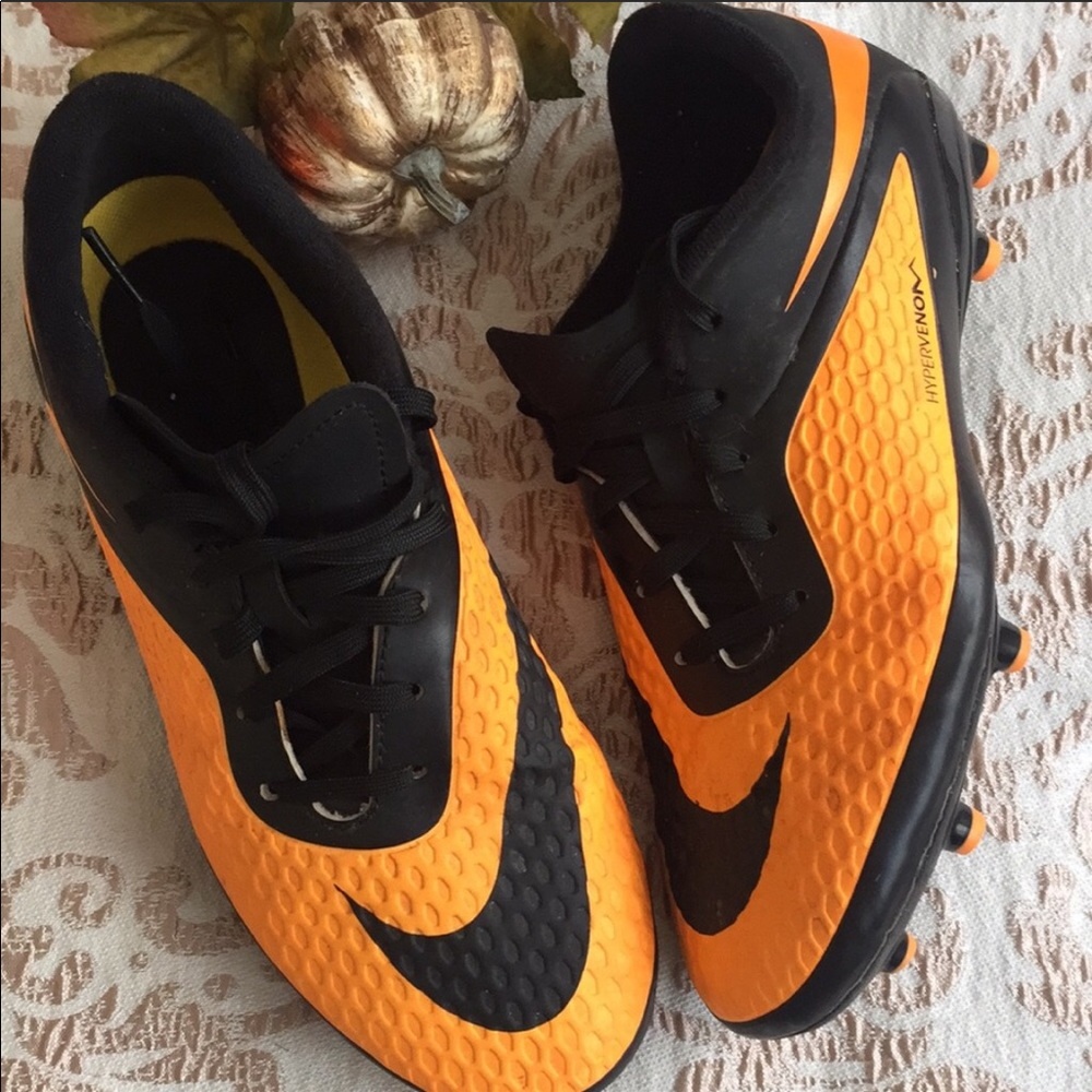 Nike Hypervenom Boys Soccer cleats
